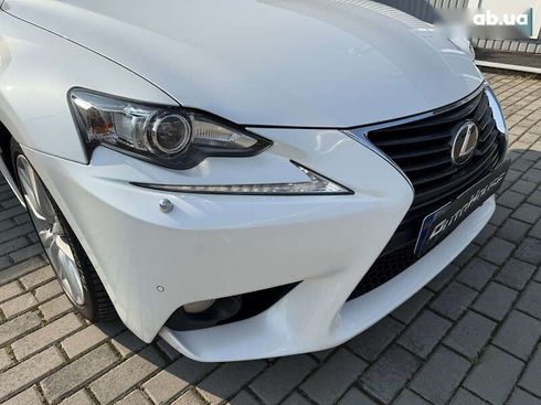 Lexus IS 2013 - фото 10