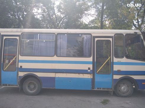 БАЗ А079 2012 синий - фото 2