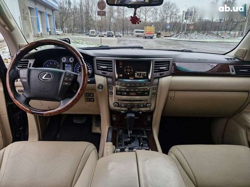 Lexus LX 2008 - фото 18