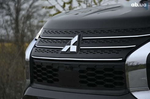 Mitsubishi Outlander 2023 - фото 11