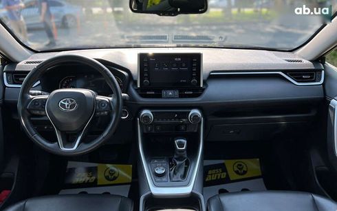 Toyota RAV4 2019 - фото 14