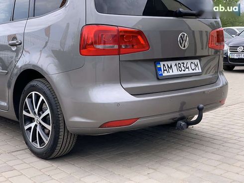 Volkswagen Touran 2011 - фото 20