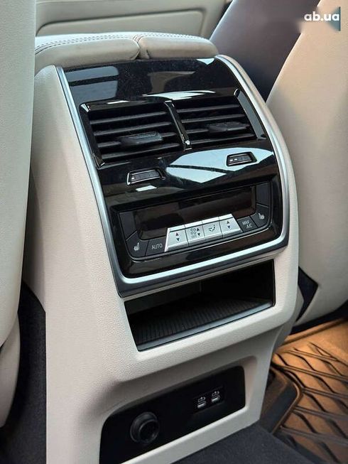 BMW X7 2022 - фото 27
