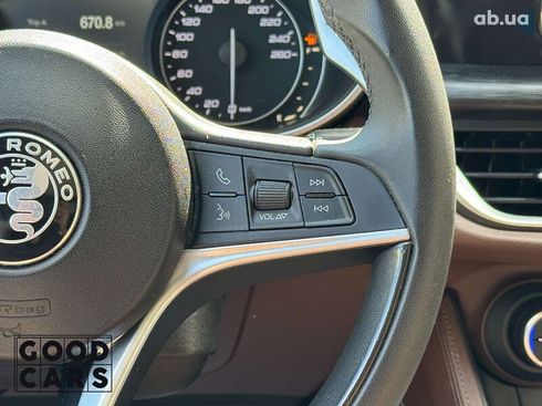 Alfa Romeo Stelvio 2018 - фото 22