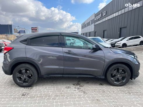 Honda HR-V 2016 серый - фото 11