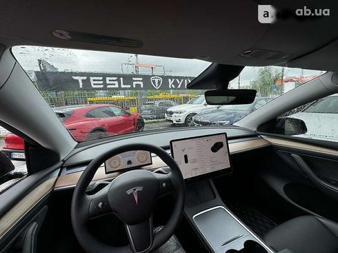Tesla Model Y 2023 - фото 13