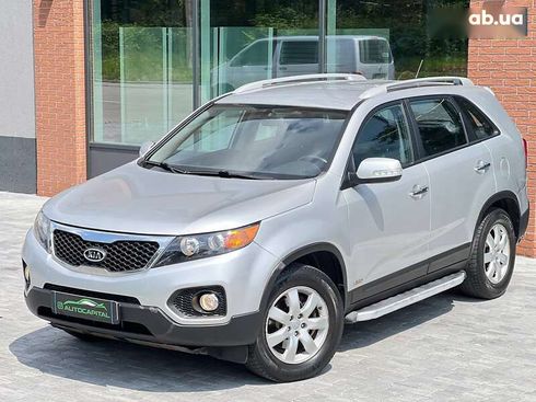 Kia Sorento 2010 - фото 3