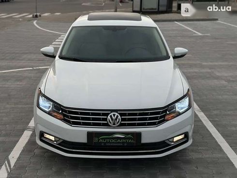 Volkswagen Passat 2015 - фото 10