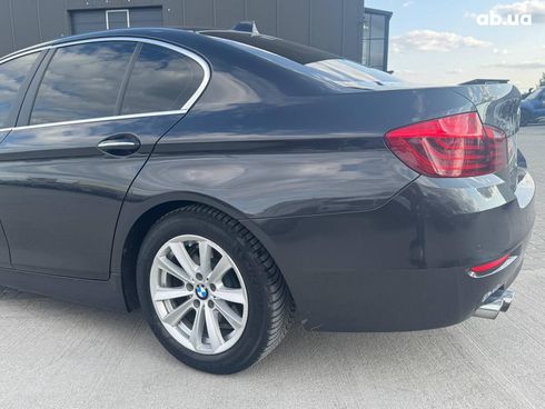 BMW 5 серия 2015 серый - фото 11