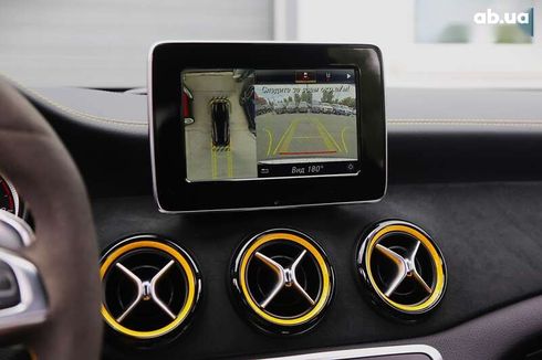 Mercedes-Benz GLA-Класс 2017 - фото 23