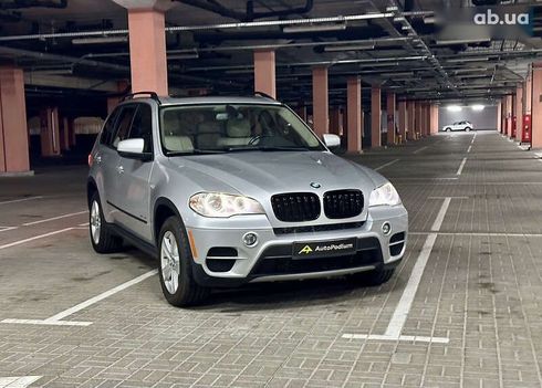 BMW X5 2011 - фото 16