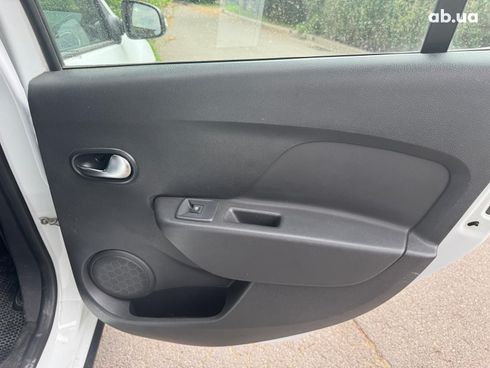 Renault Sandero 2020 белый - фото 54