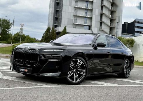 BMW 7 серия 2025 - фото 4
