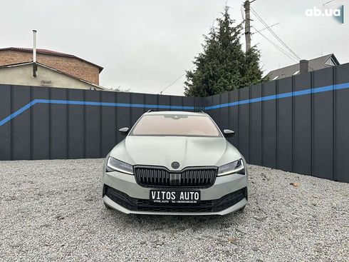 Skoda Superb 2020 - фото 16