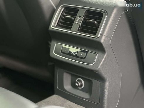 Audi Q5 2018 - фото 15