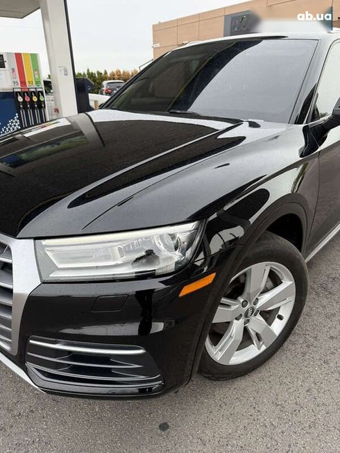 Audi Q5 2017 - фото 15