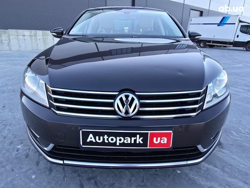 Volkswagen passat b7 2011 коричневый - фото 2