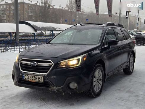 Subaru Outback 2018 - фото 2
