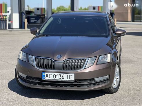 Skoda Octavia 2017 - фото 2