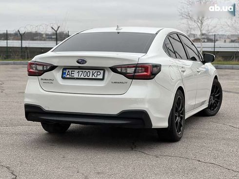 Subaru Legacy 2020 - фото 9