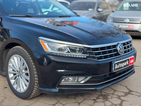 Volkswagen Passat 2017 черный - фото 6