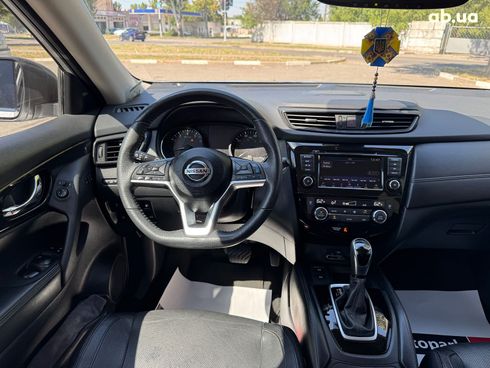 Nissan Rogue 2019 серый - фото 20