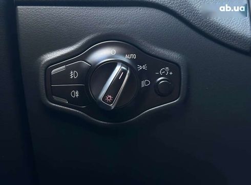 Audi Q5 2015 - фото 19