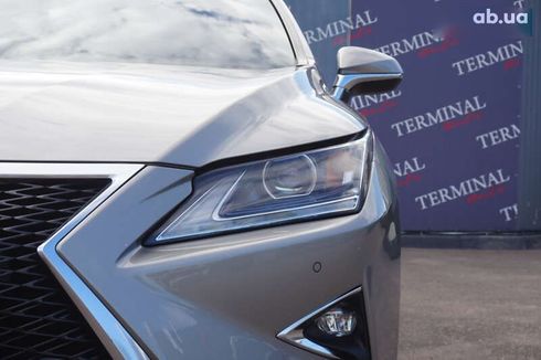 Lexus RX 2017 - фото 11