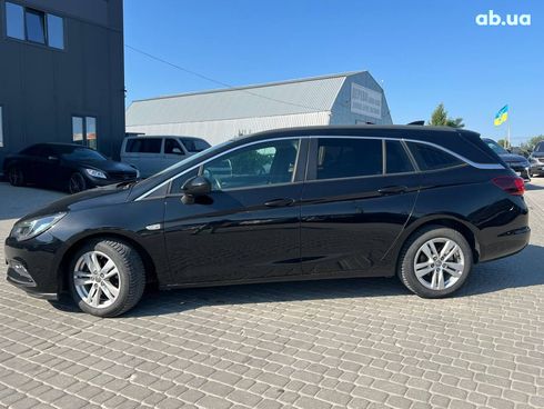 Opel Astra K Hatchback 2017 черный - фото 4