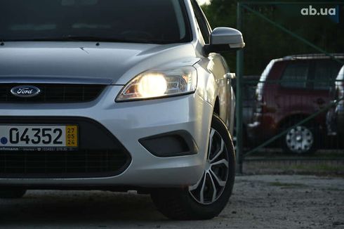 Ford Focus 2009 - фото 6