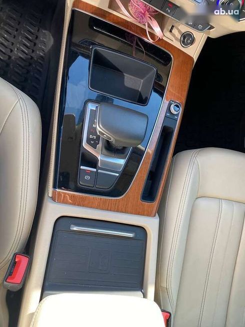 Audi Q5 2020 - фото 20