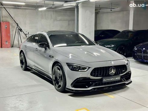 Mercedes-Benz AMG GT 4 2019 - фото 10