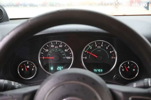 Jeep Wrangler 2012 - фото 11