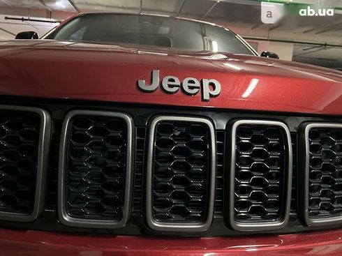 Jeep Grand Cherokee 2018 - фото 18