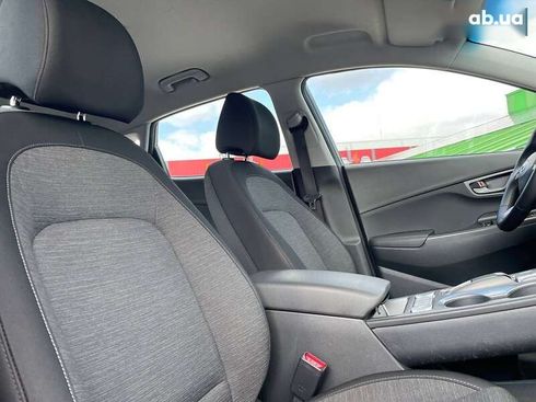 Hyundai Kona Electric 2019 - фото 19