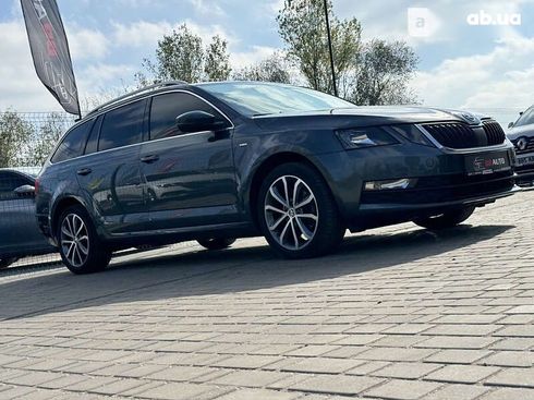 Skoda Octavia 2020 - фото 7