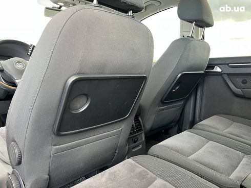 Volkswagen Touran 2012 серый - фото 37