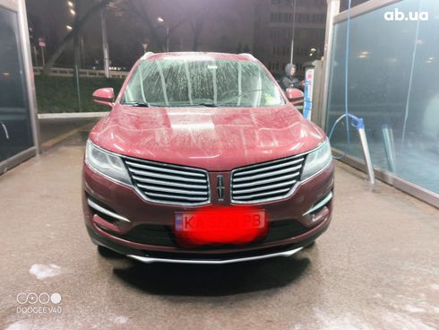 Lincoln MKC 2015 красный - фото 15