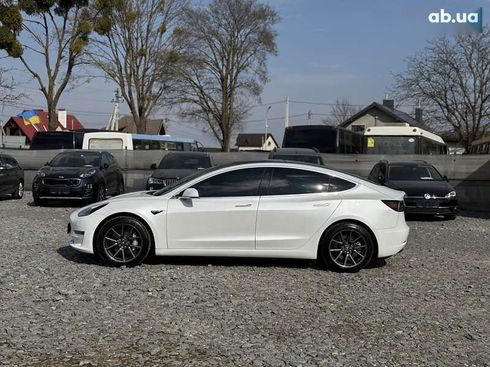Tesla Model 3 2020 - фото 9