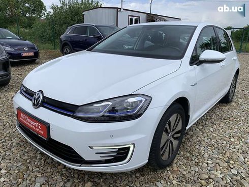 Volkswagen e-Golf 2020 - фото 3