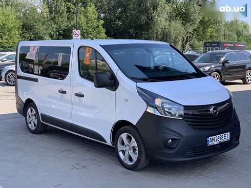 Opel Vivaro 2017 - фото 7