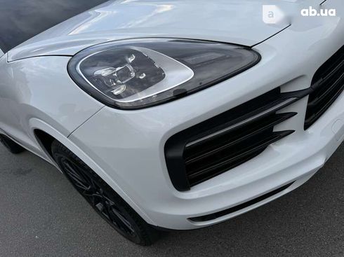 Porsche Cayenne 2020 - фото 25