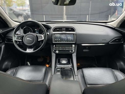Jaguar F-Pace 2019 - фото 21