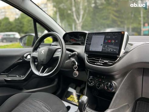 Peugeot 208 2013 - фото 10