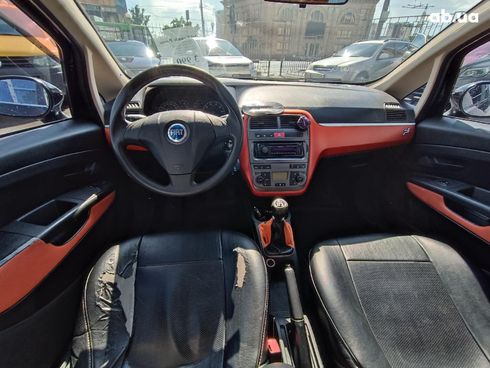 Fiat grande punto 2006 черный - фото 21