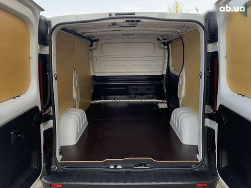 Renault Trafic 2021 - фото 28