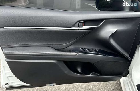 Toyota Camry 2018 - фото 21