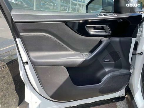 Jaguar F-Pace 2017 - фото 15