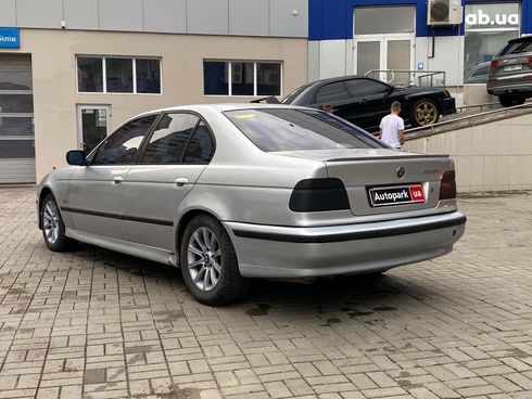 BMW 5 серия 1997 серый - фото 7