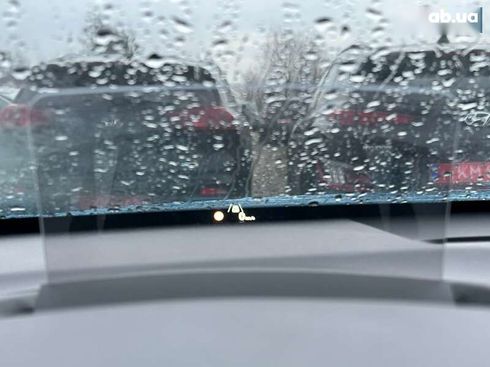 Hyundai Kona Electric 2021 - фото 14